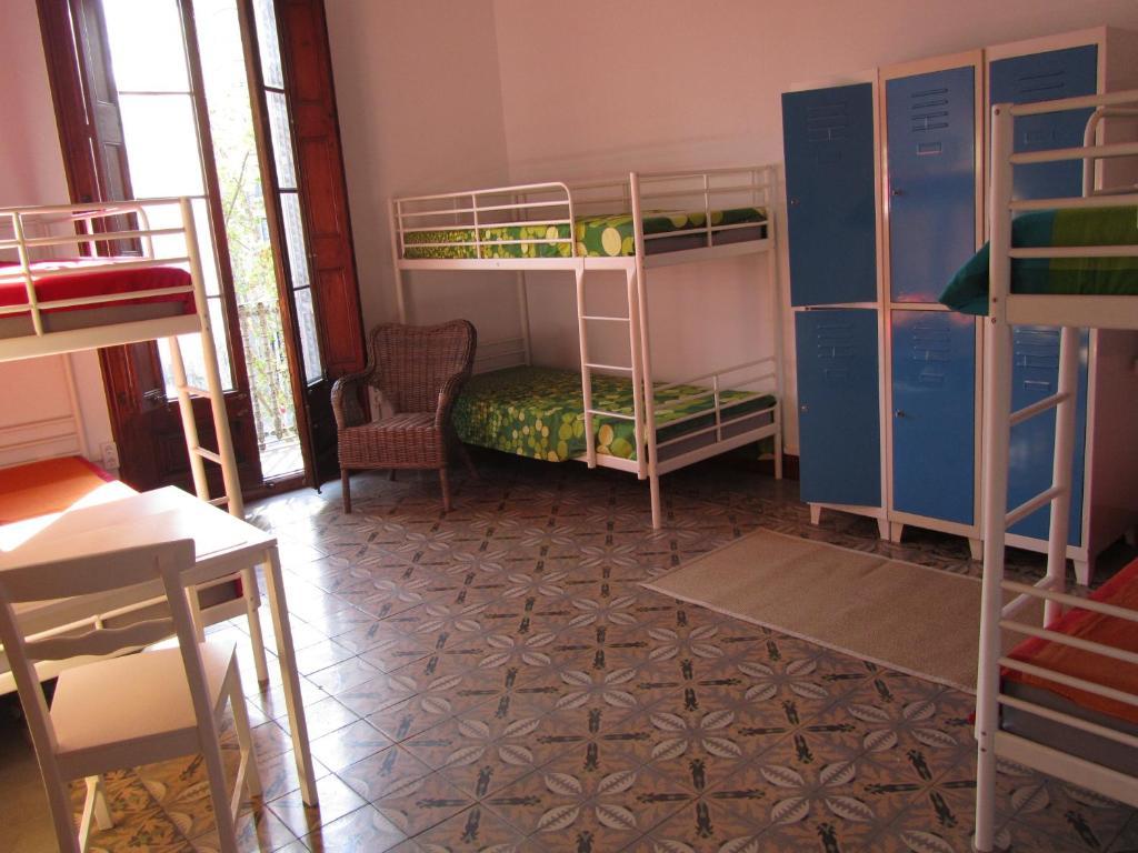 My Space Barcelona Pool City Center Ruang foto